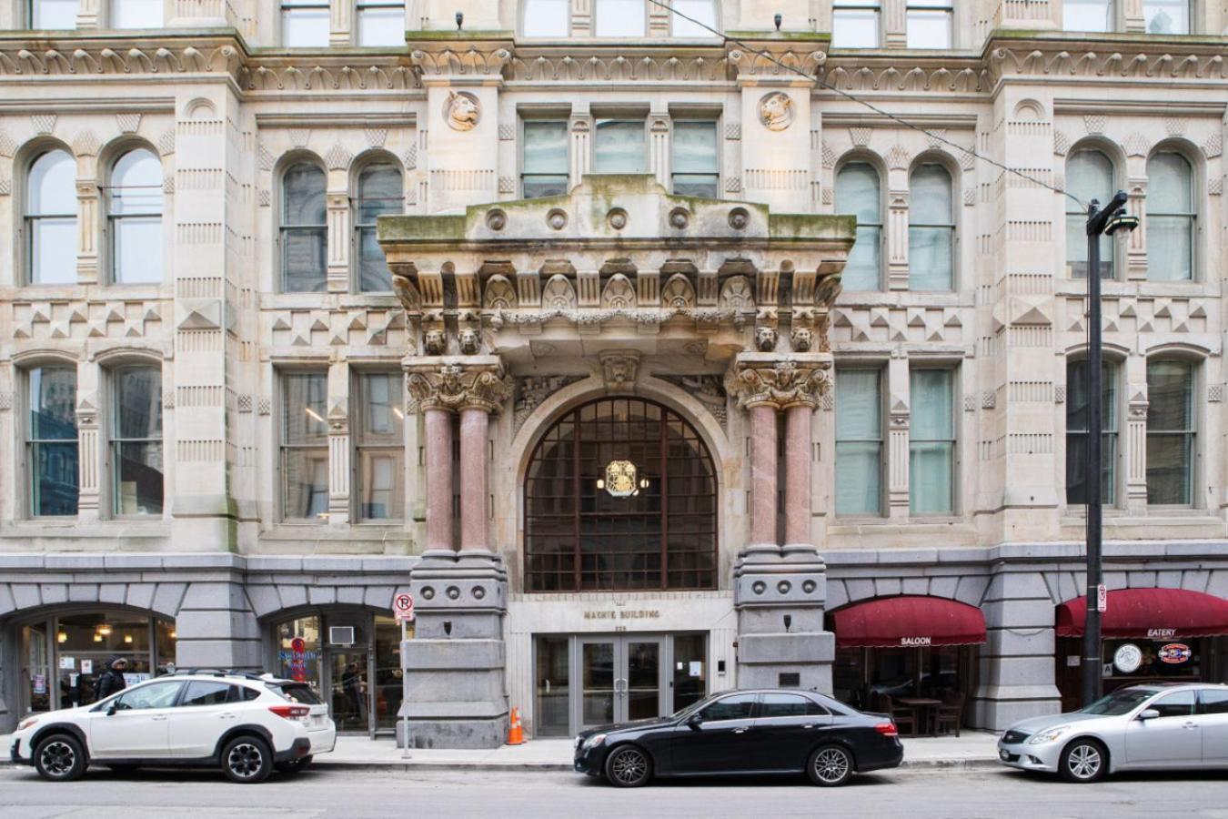 Downtown Luxury 1br Loft Apartment *