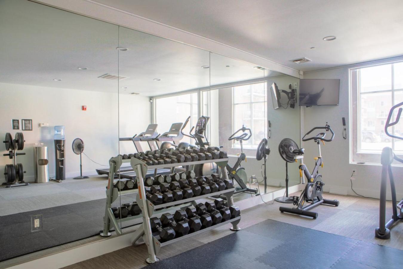 Apartment Flexhome Third Ward 1br J1 With Gym And Balcony Milwaukee