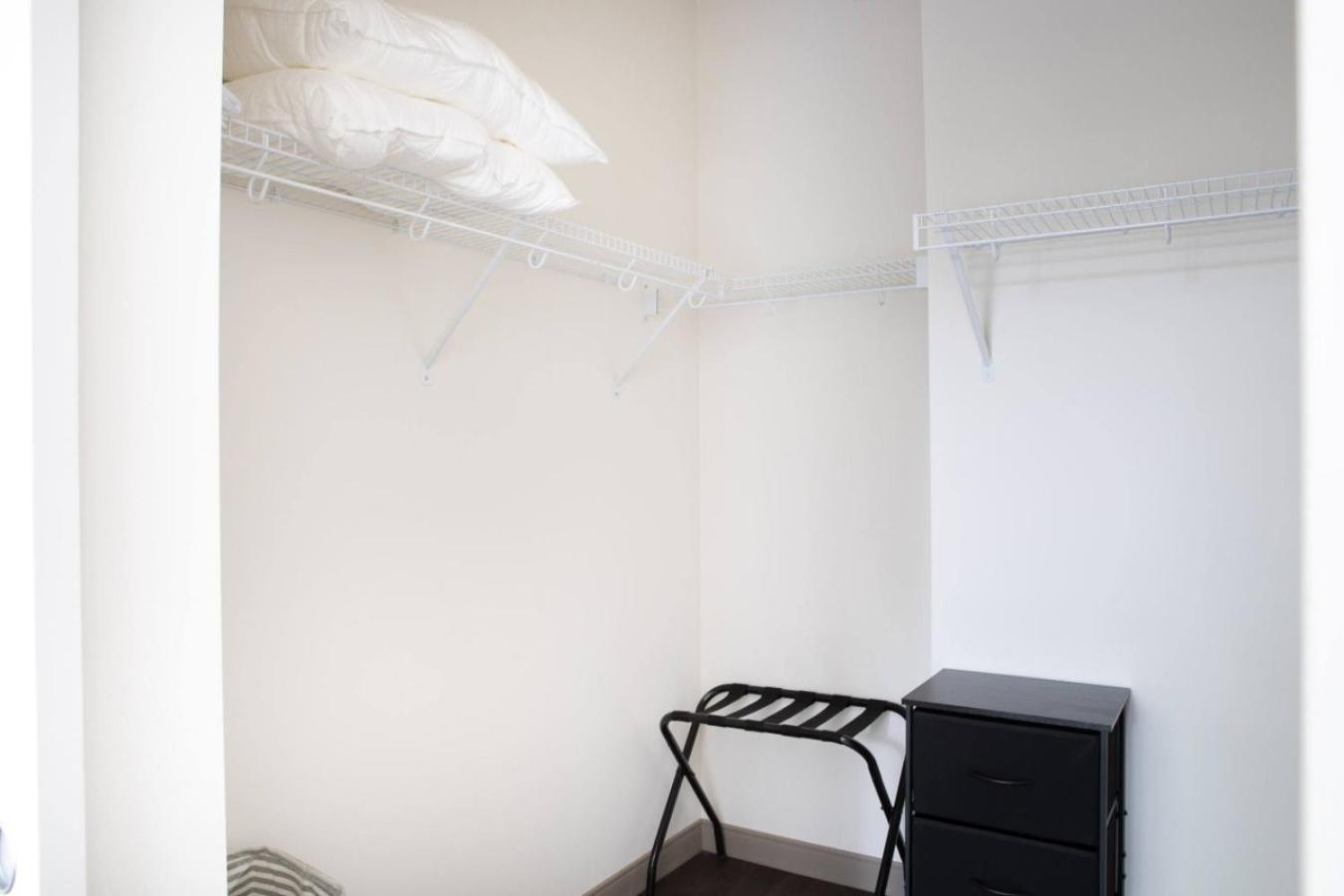 Flexhome Shorewood 1br A2 With Gym And Balcony *