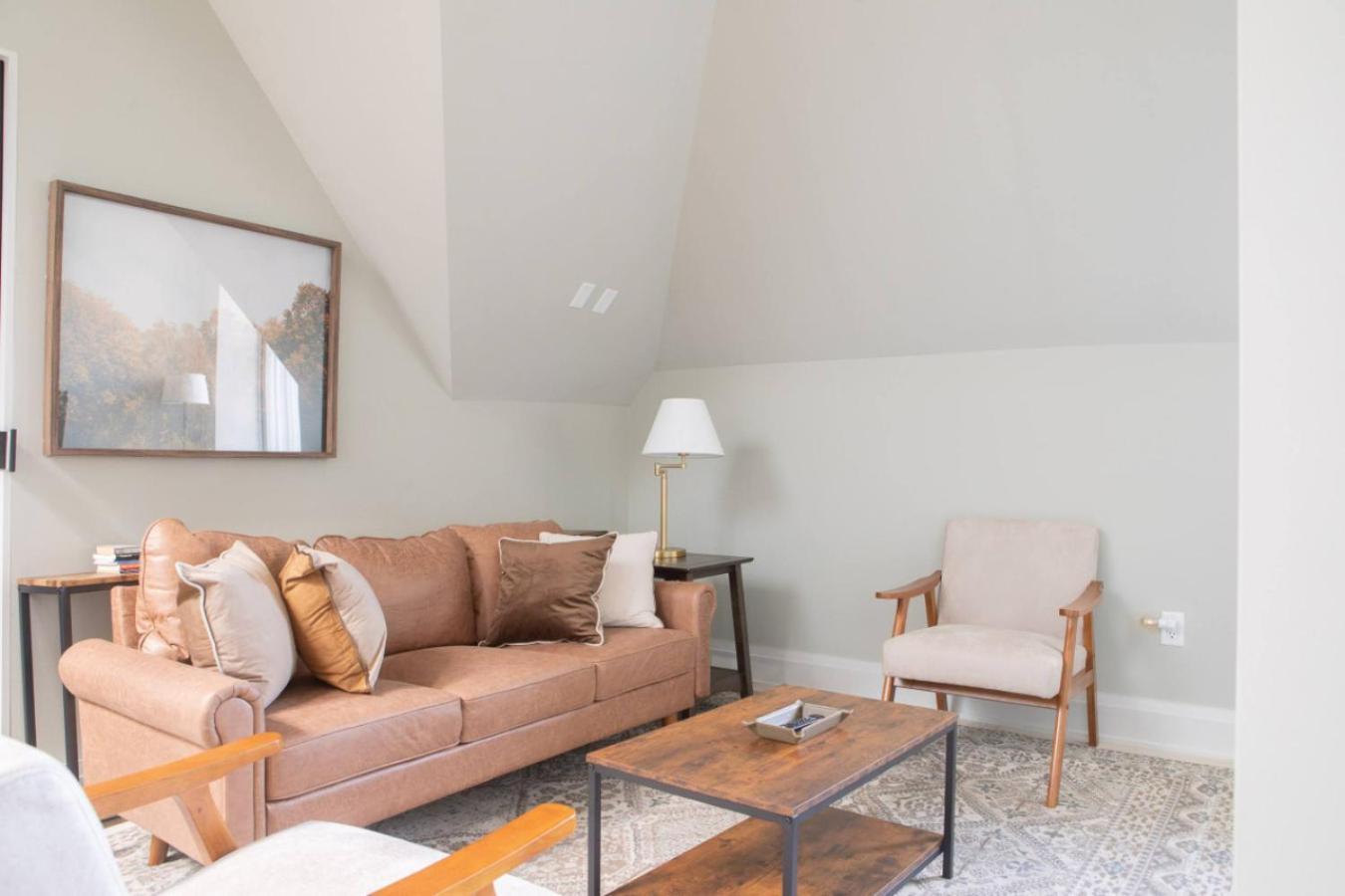 Apartment Flexhome East Town 2br Penthouse Mf4 Milwaukee