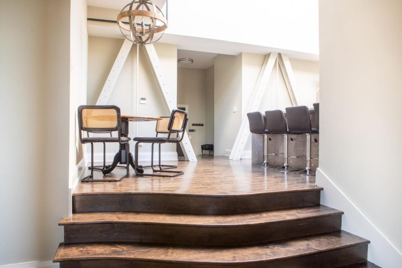 Apartment Flexhome East Town 2br Penthouse Mf4