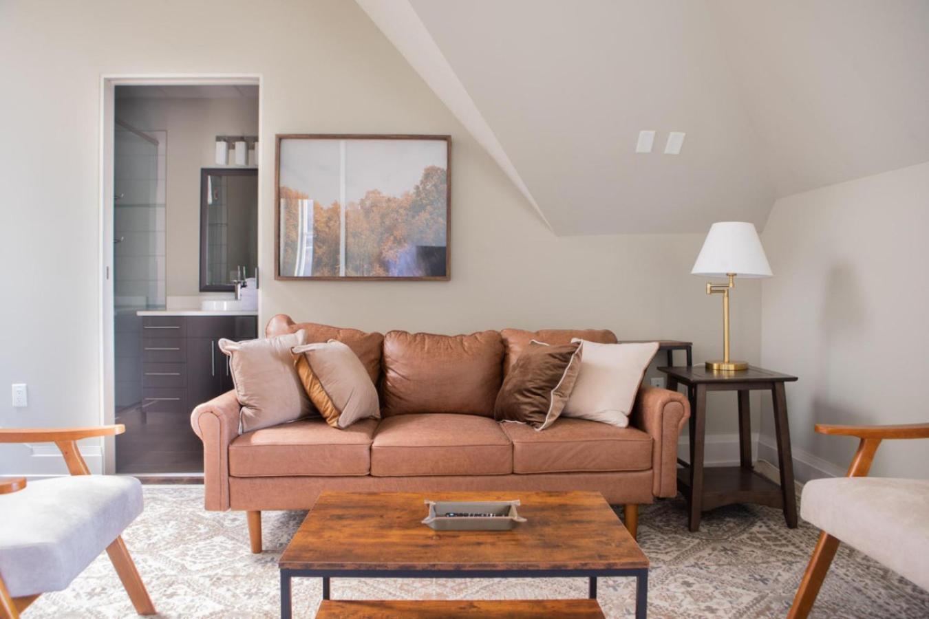 Flexhome East Town 2br Penthouse Mf4 Milwaukee