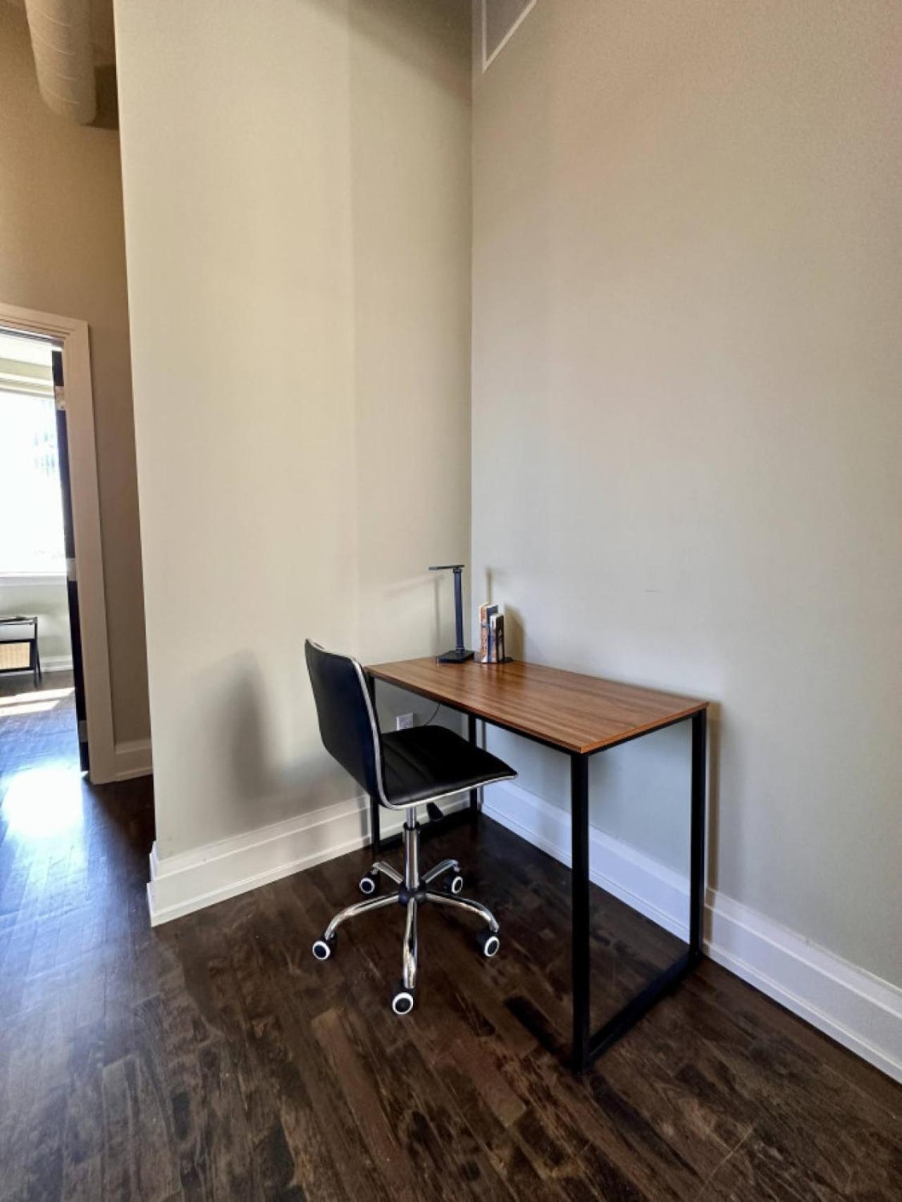 Apartment Flexhome East Town 2br Penthouse Mf4 *