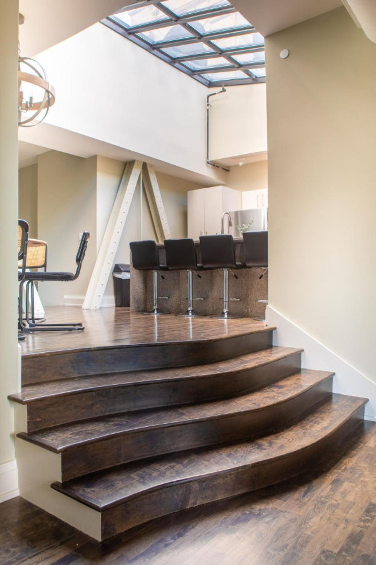 Flexhome East Town 2br Penthouse Mf4 Apartment *