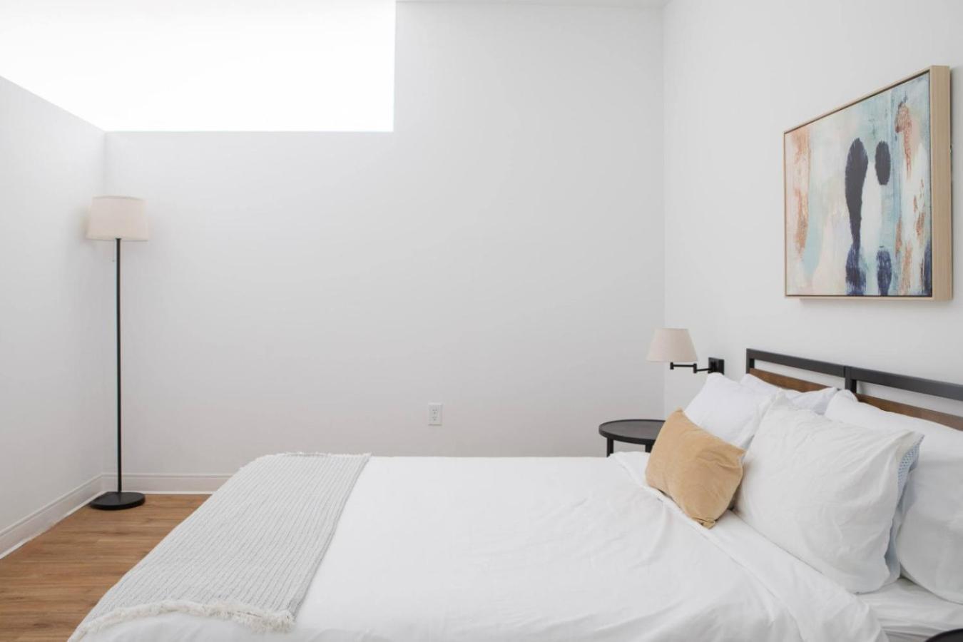 Flexhome East Side 1br No15 With Balcony, Pool, And Gym Milwaukee