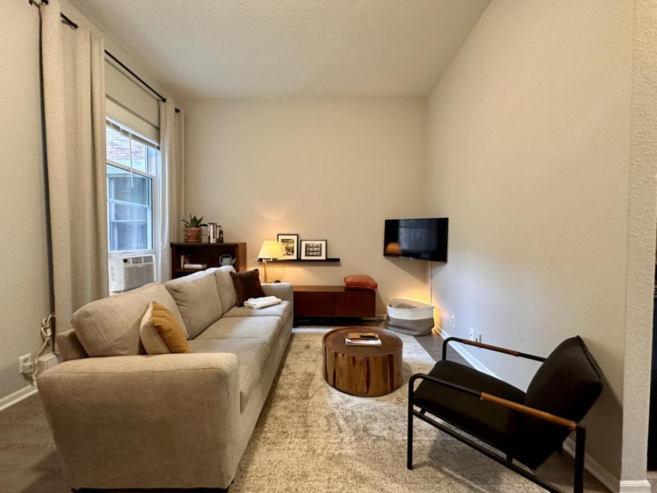 Flexhome Marquette Vintage 2br Mp24 Apartment