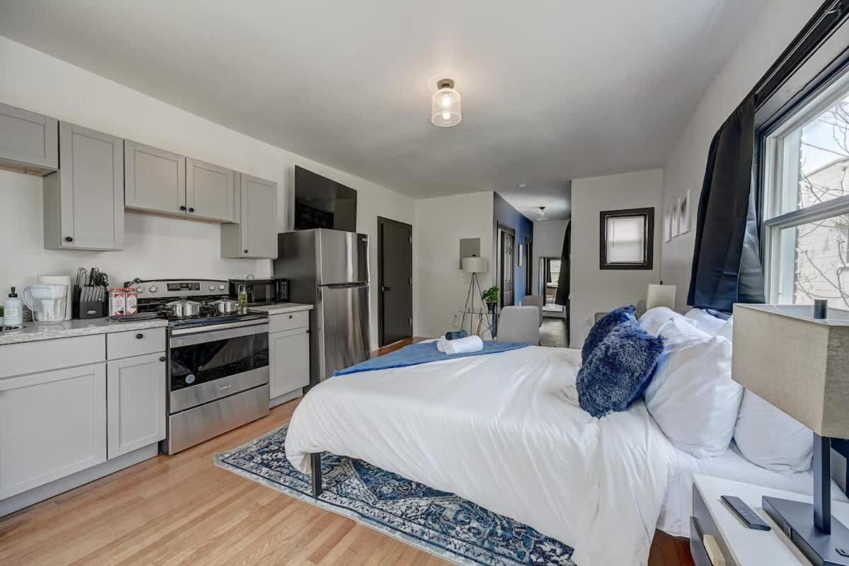 Stylish Mckinley - Brady St Lowr East
