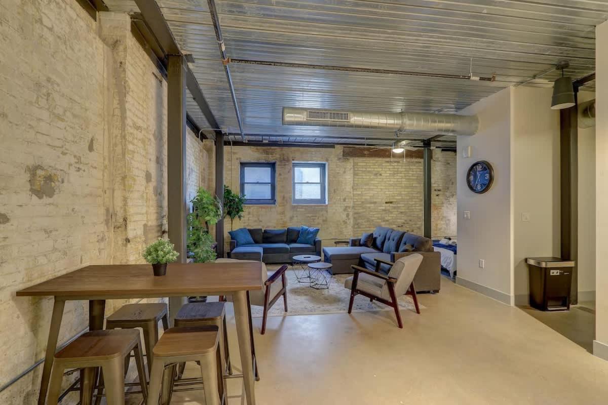 Apartment Spotless 1bd Near Historic Pabst Brewery - Fiserv