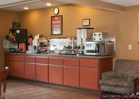 Econo Airport Lodge *