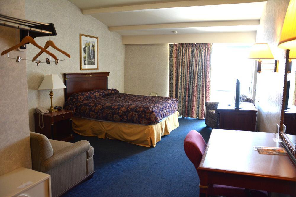 Travelodge By Wyndham Hotel 2*