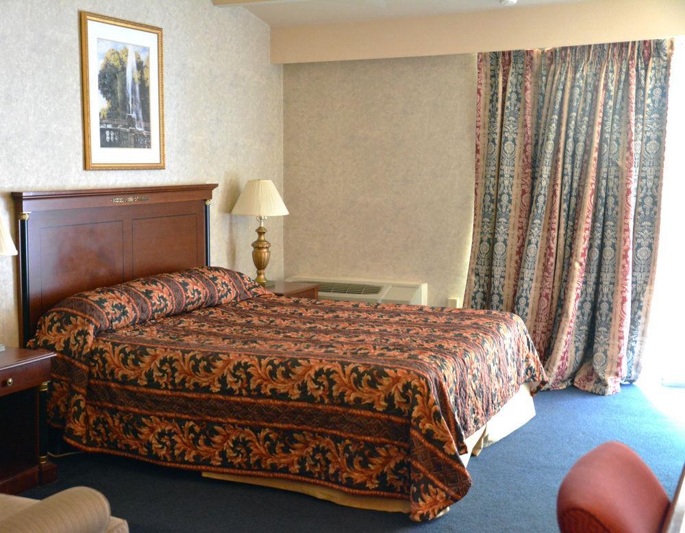 Travelodge By Wyndham 2*