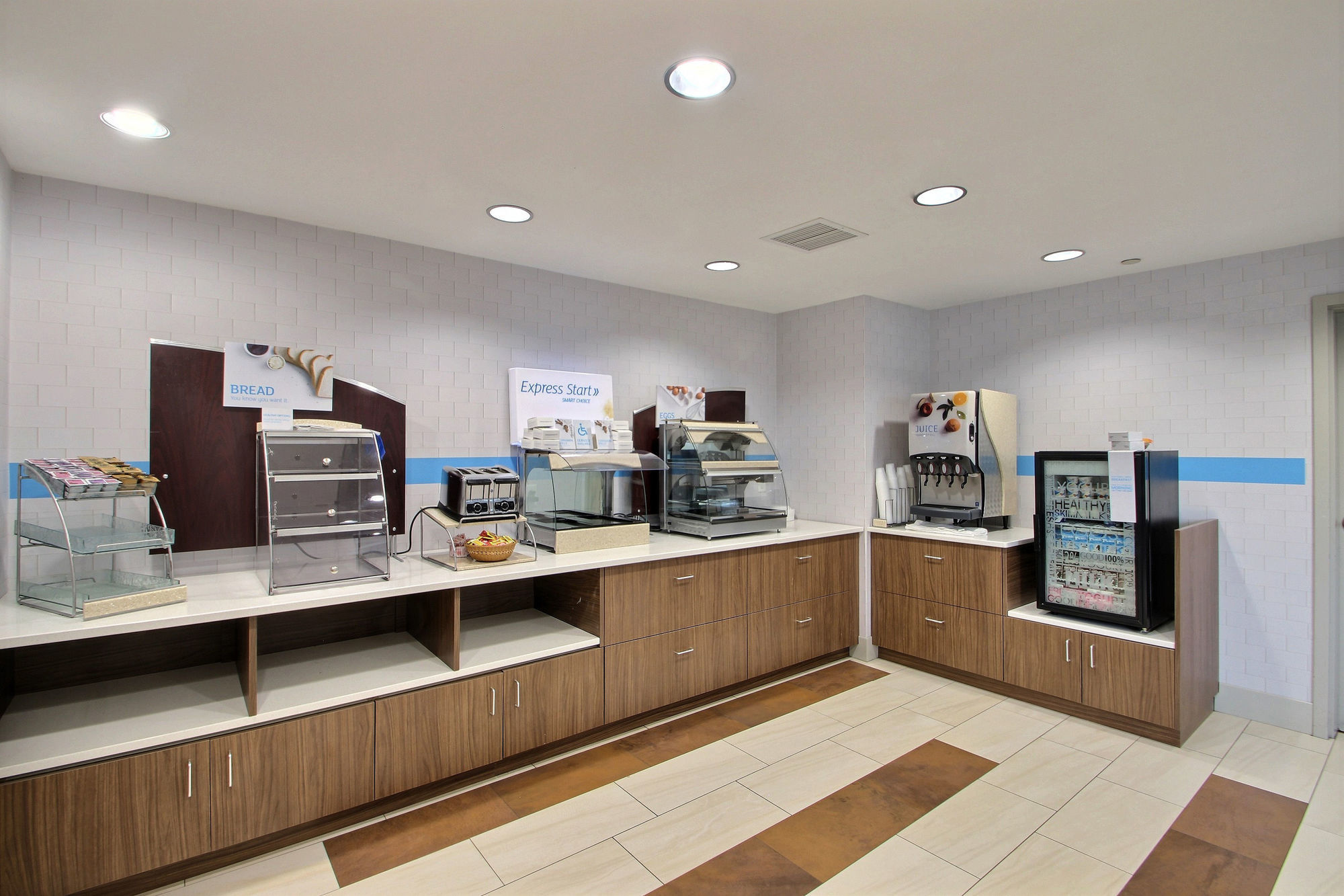 Hotel Express & Airport By Ihg