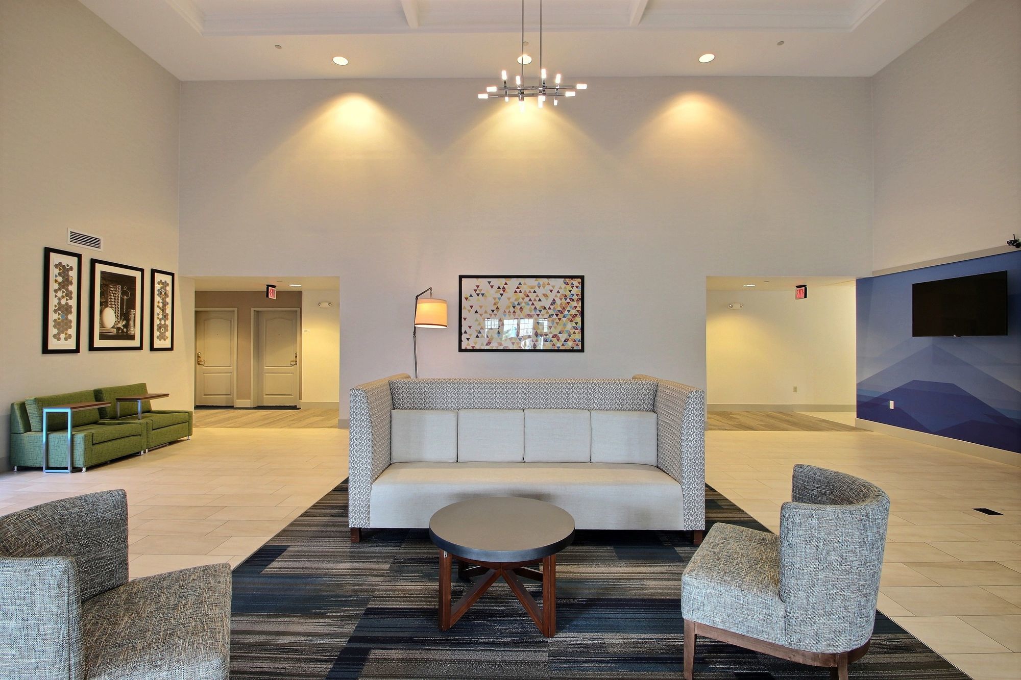 Express & Airport By Ihg