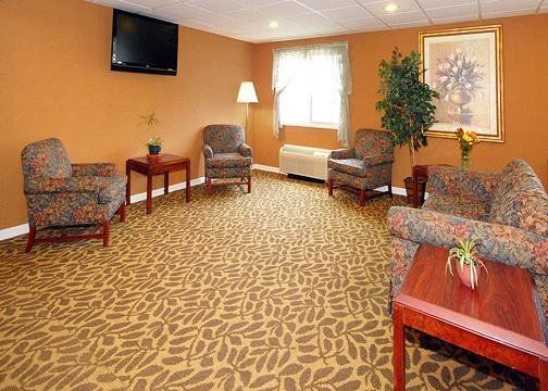 Econo Airport Milwaukee