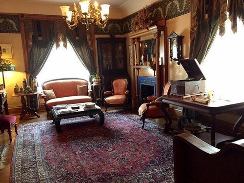 Manderley Bed & Breakfast