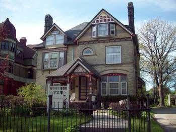 Bed & Breakfast Manderley 3*