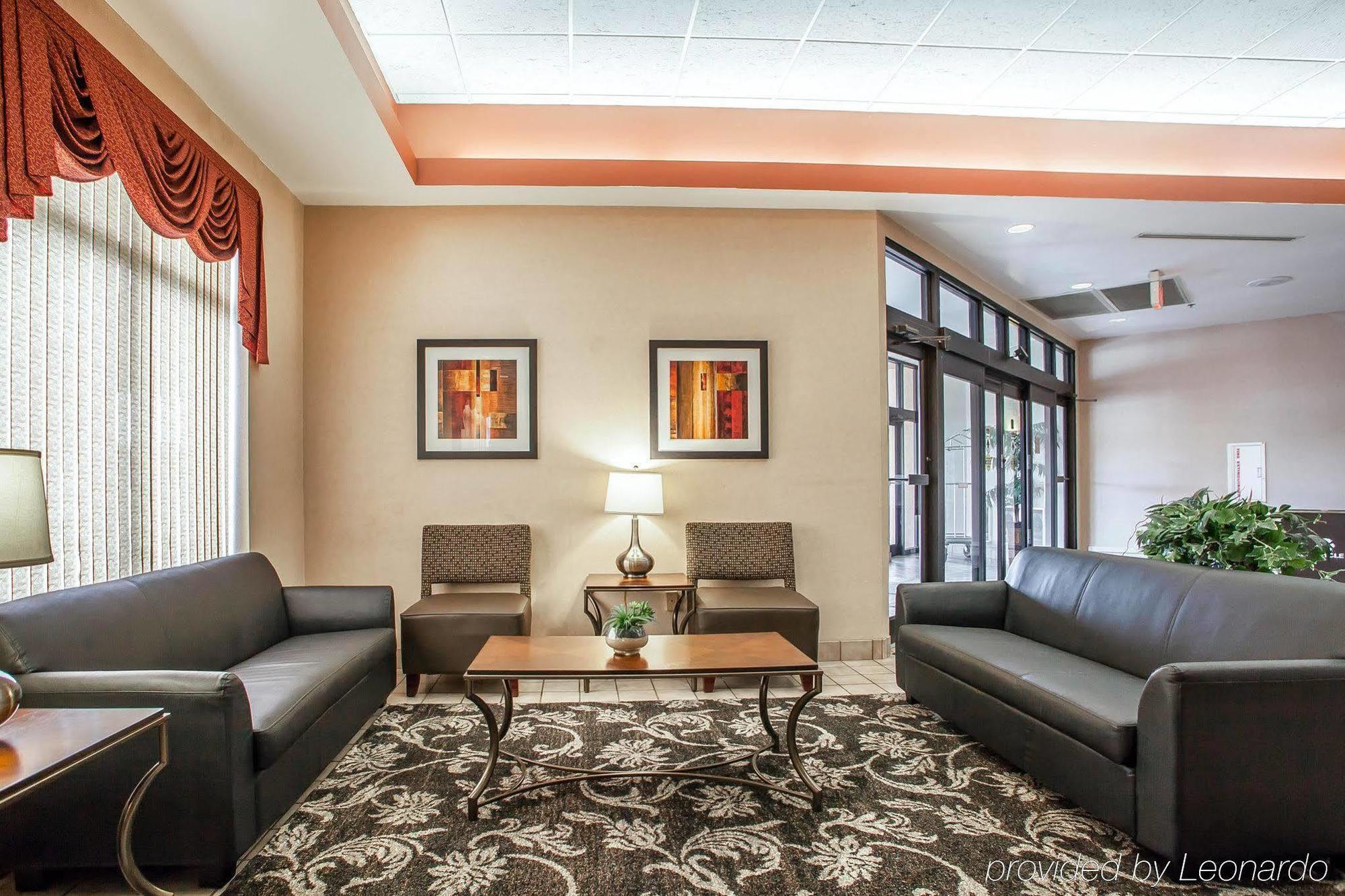 Quality Airport Hotel Milwaukee