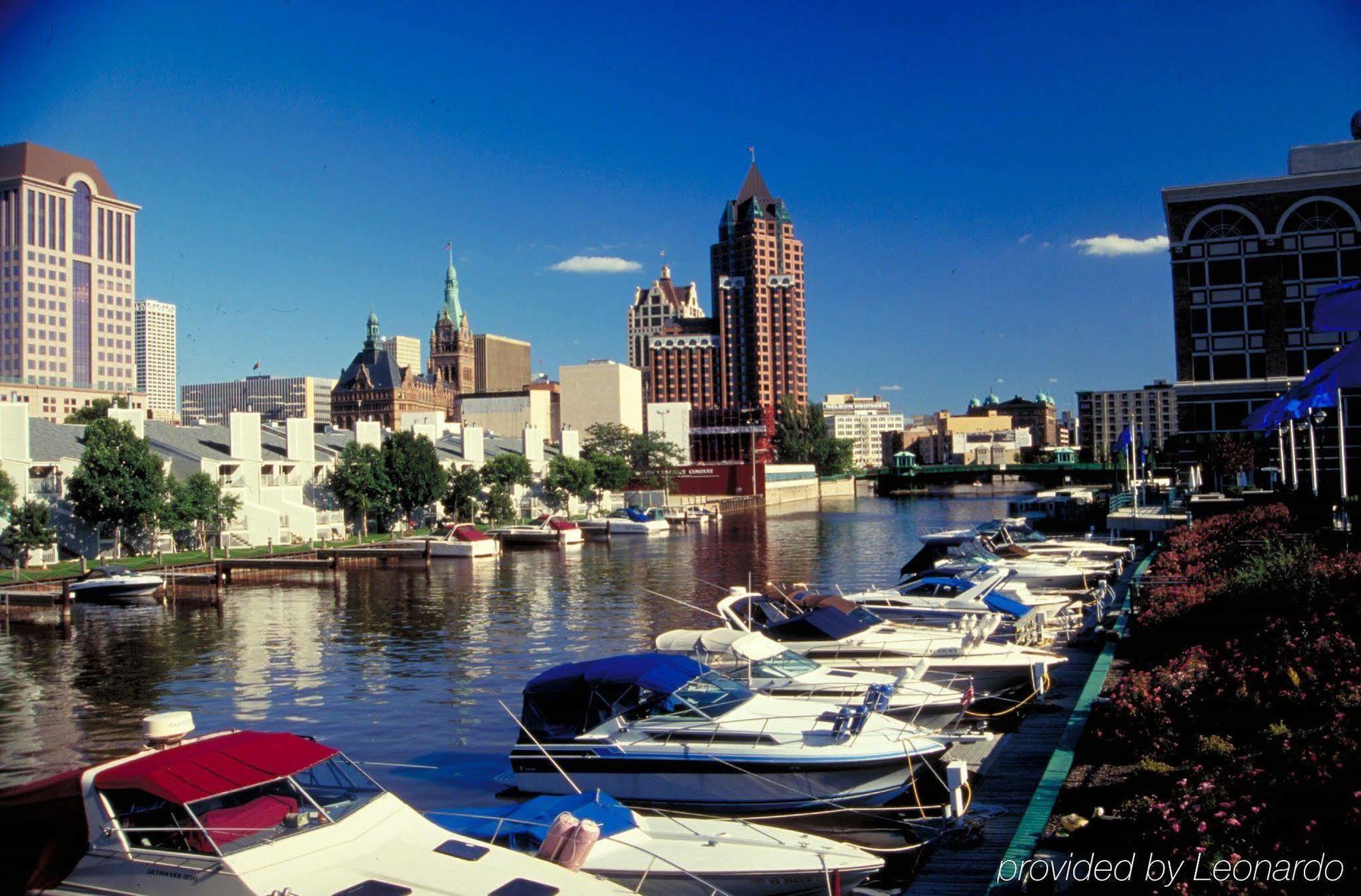 Saint Kate - The Arts Milwaukee