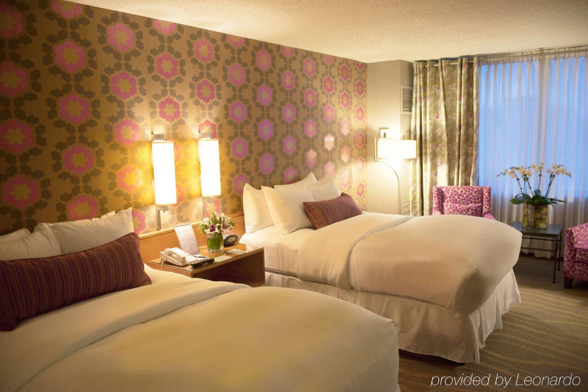 Saint Kate - The Arts 4* Milwaukee