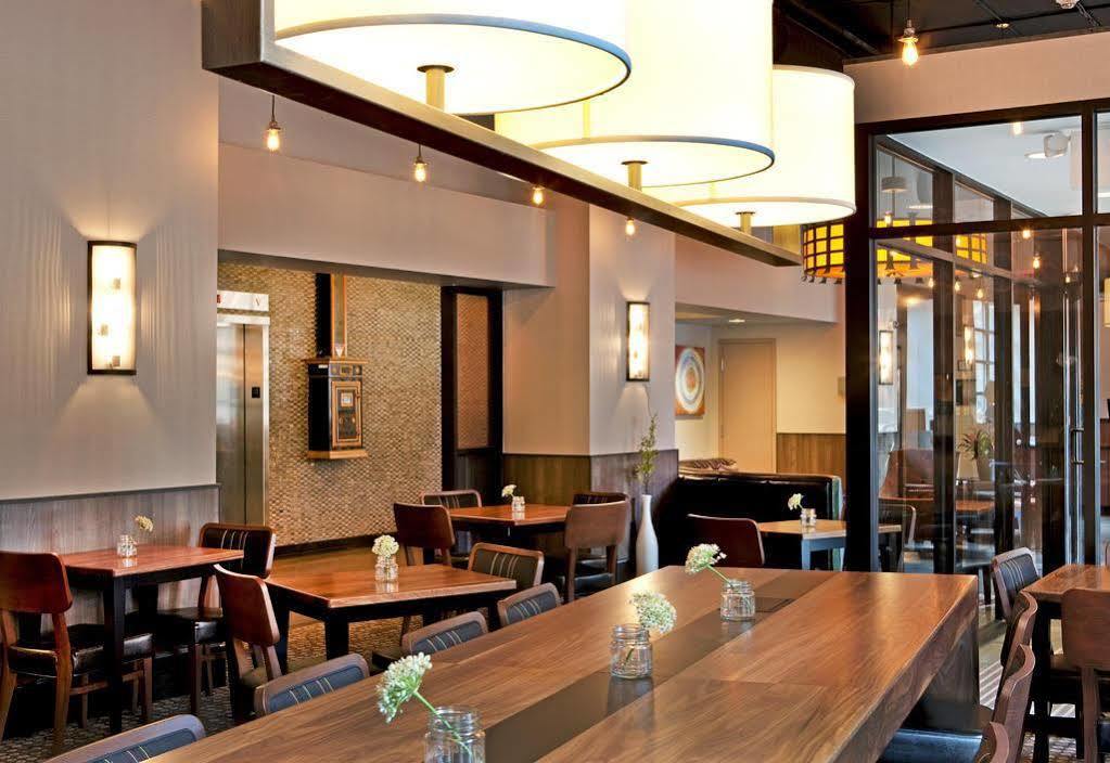 Hotel Fairfield & By Marriott Downtown 3*