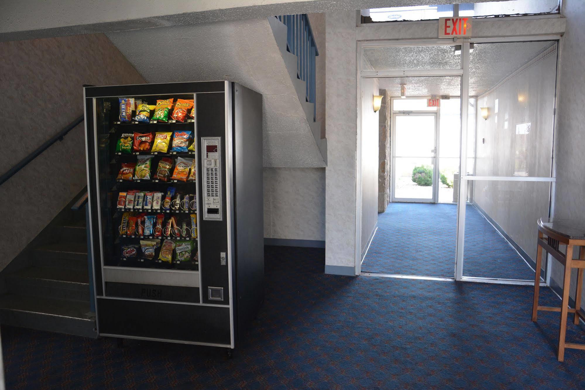 Travelodge By Wyndham Hotel 2*