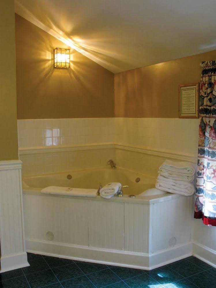 County Clare Inn 3*