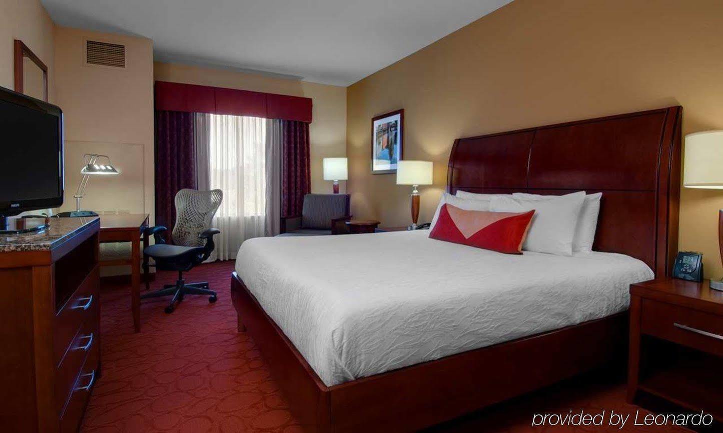 Hilton Garden Airport Hotel 3*