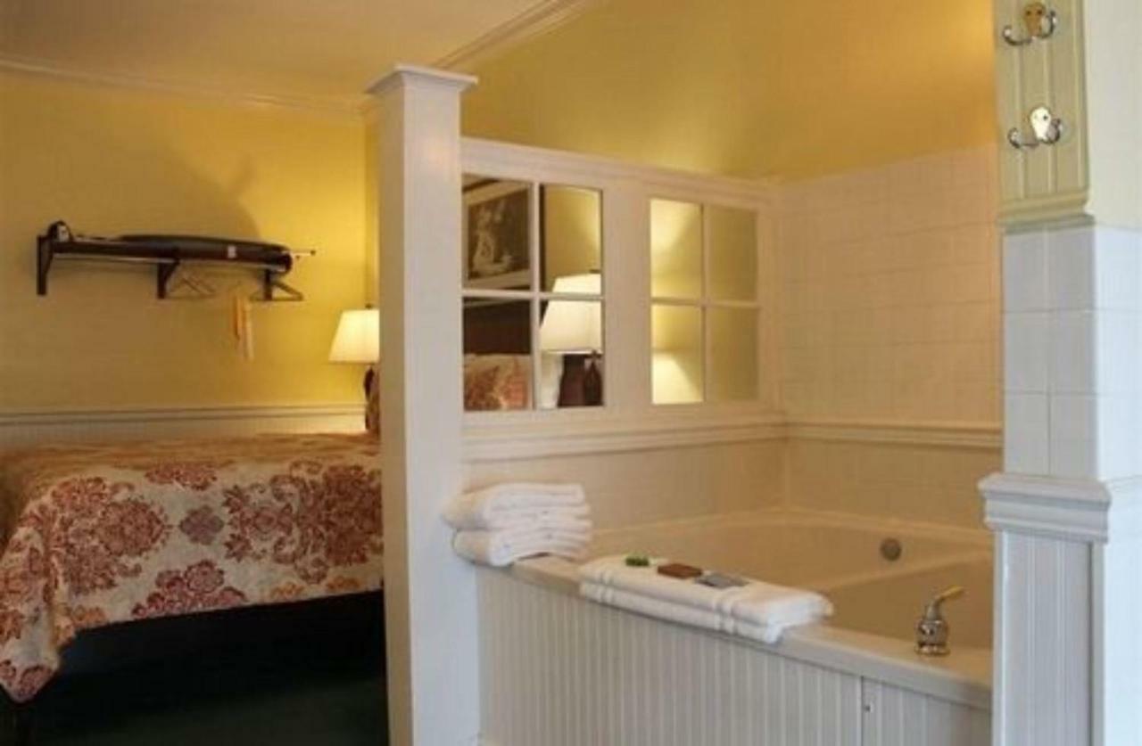 County Clare Inn 3*