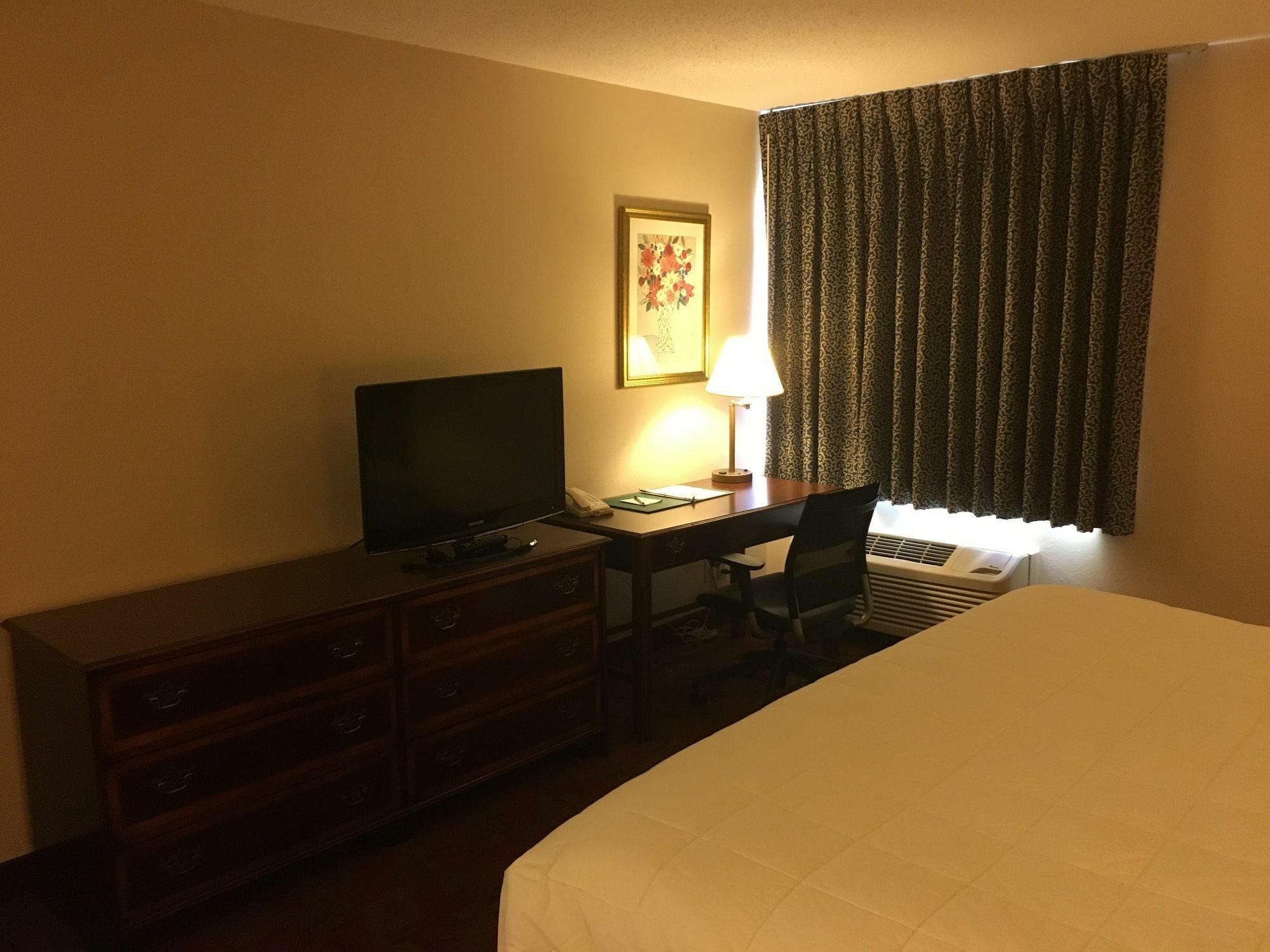 Quality & Hotel 2*
