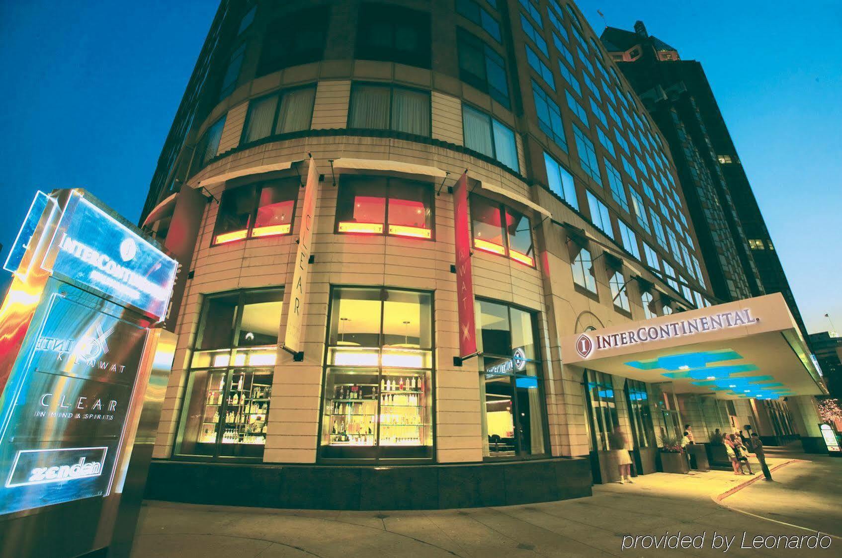 Hotel Saint Kate - The Arts Milwaukee
