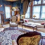 Brumder Mansion B&B