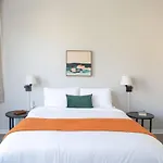 Flexhome Marquette Economy 2Br Apt Mp4