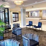 Doubletree By Hilton Milwaukee Downtown