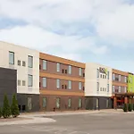 Home2 Suites By Hilton Milwaukee Airport