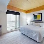 Suite Home - Ascent