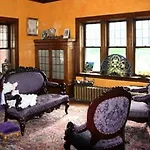 Brumder Mansion B&B