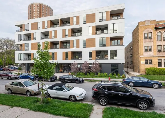 Flexhome Brady District 1Br Apt E2