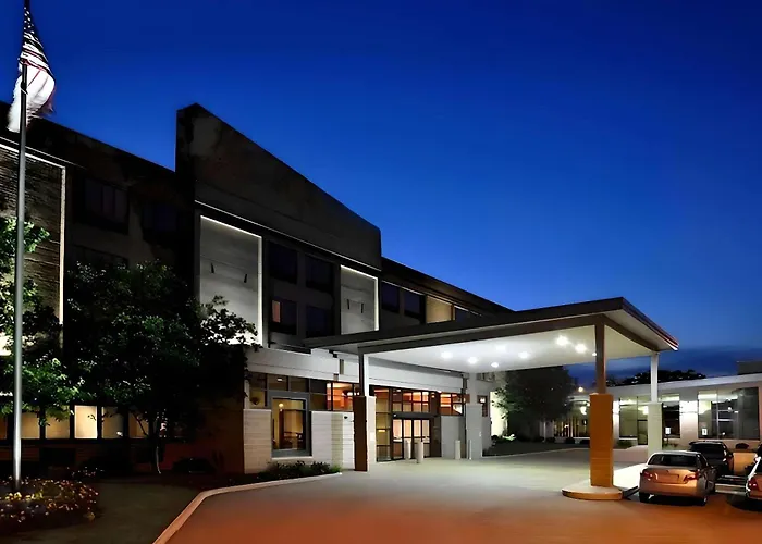 Comfort Suites Milwaukee West