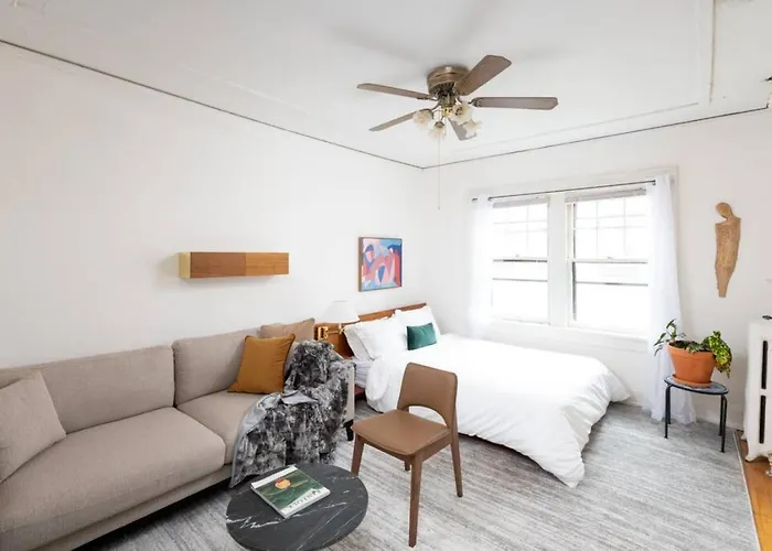 Flexhome East Side Vintage Studio B3