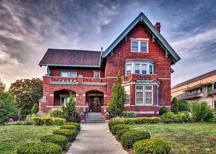 Brumder Mansion B&B