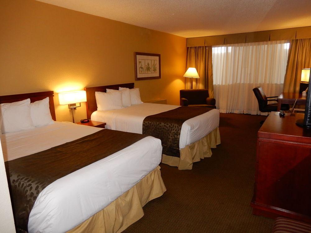 Hotel Clarion Airport