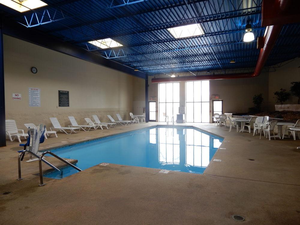 Clarion Airport 3*