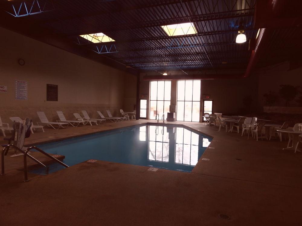 Clarion Airport Hotel Milwaukee