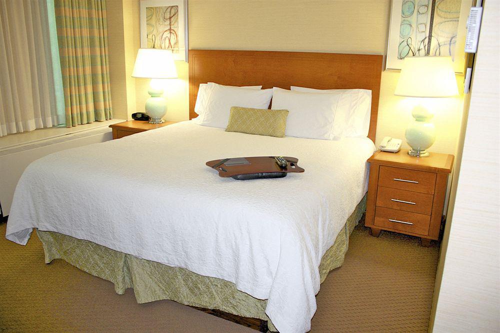 Hampton & Downtown 3* Milwaukee