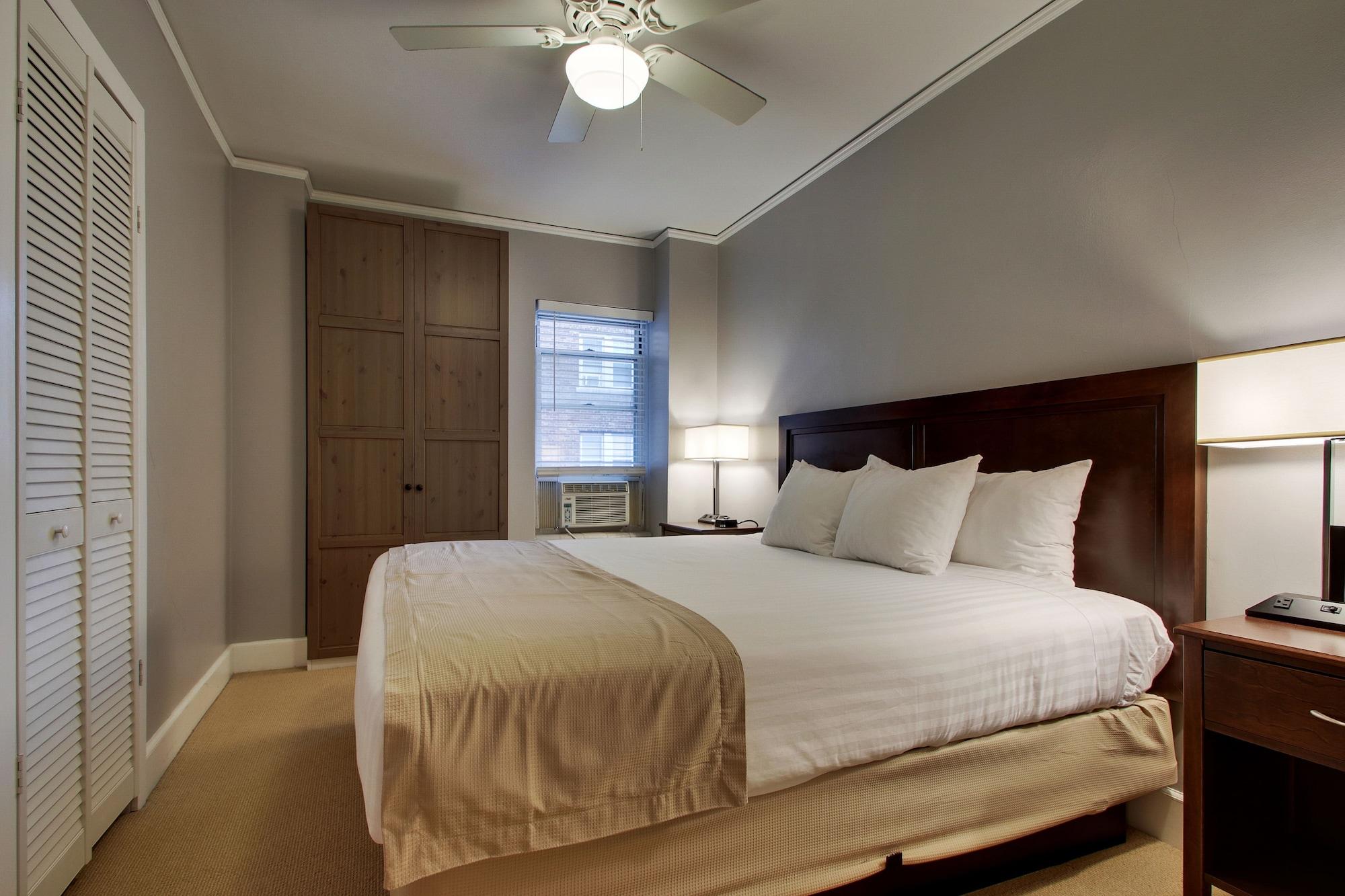 Hotel Knickerbocker On The 3*