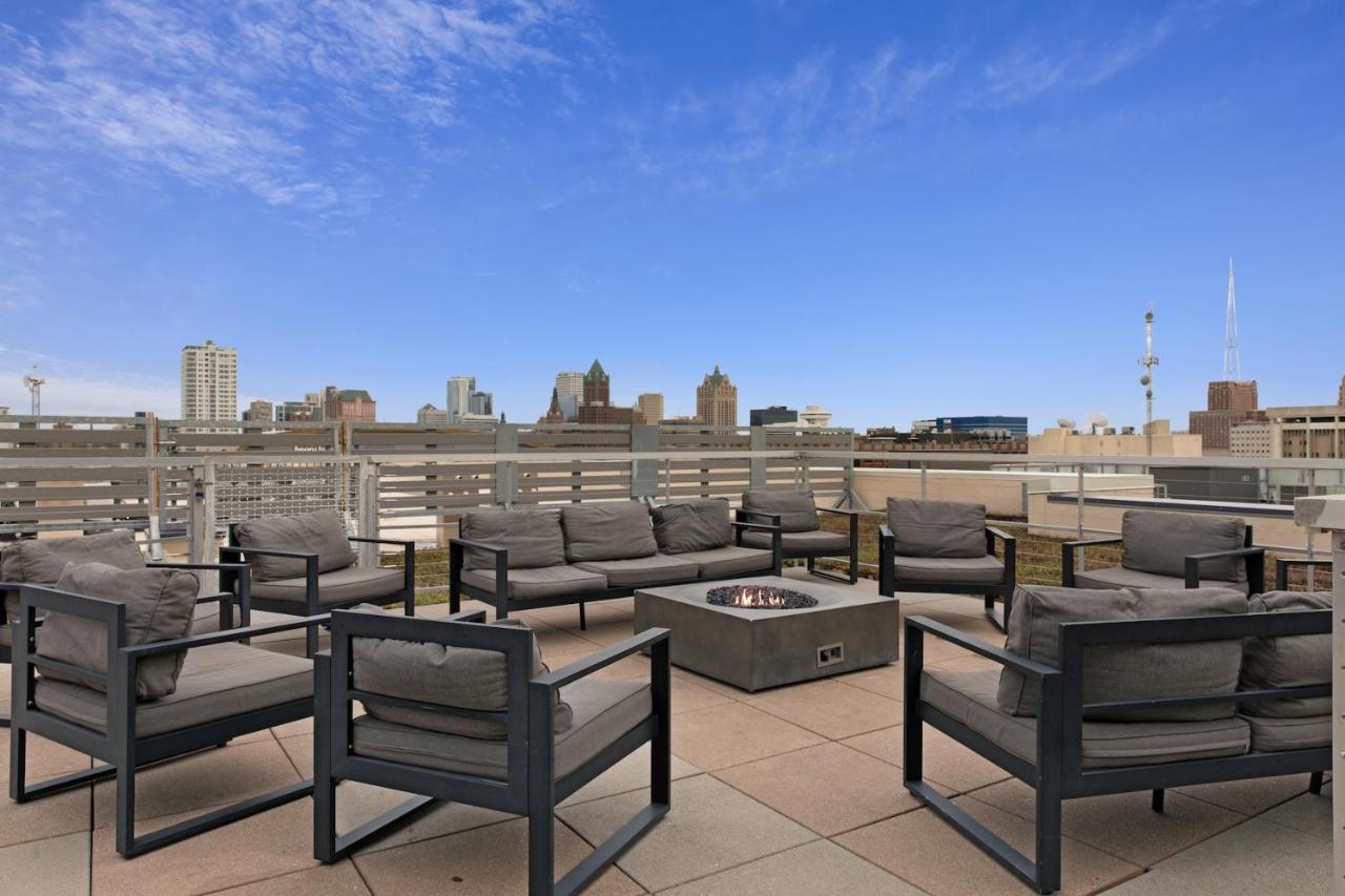 Kasa Westown Aparthotel 4*