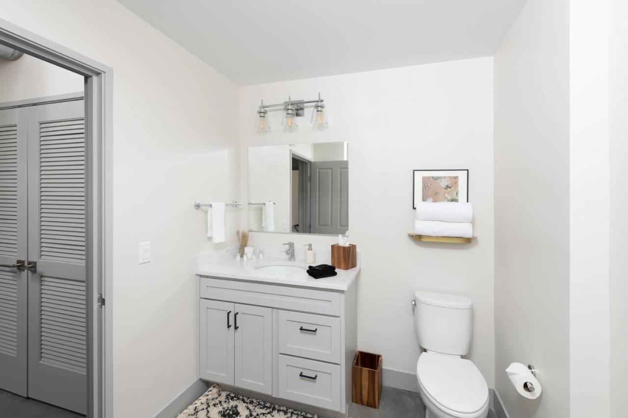 Flexhome Brewery District 1br M1 * Milwaukee
