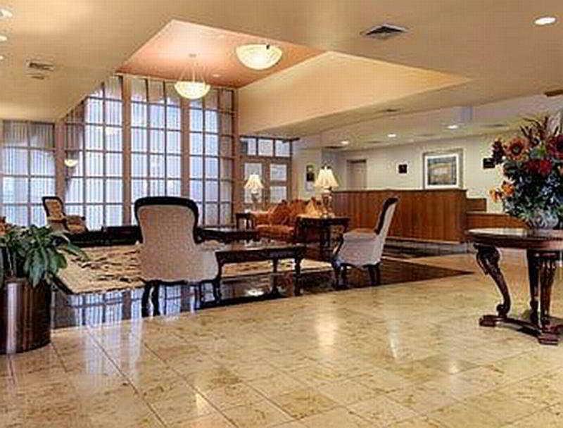 Clarion Airport 3*