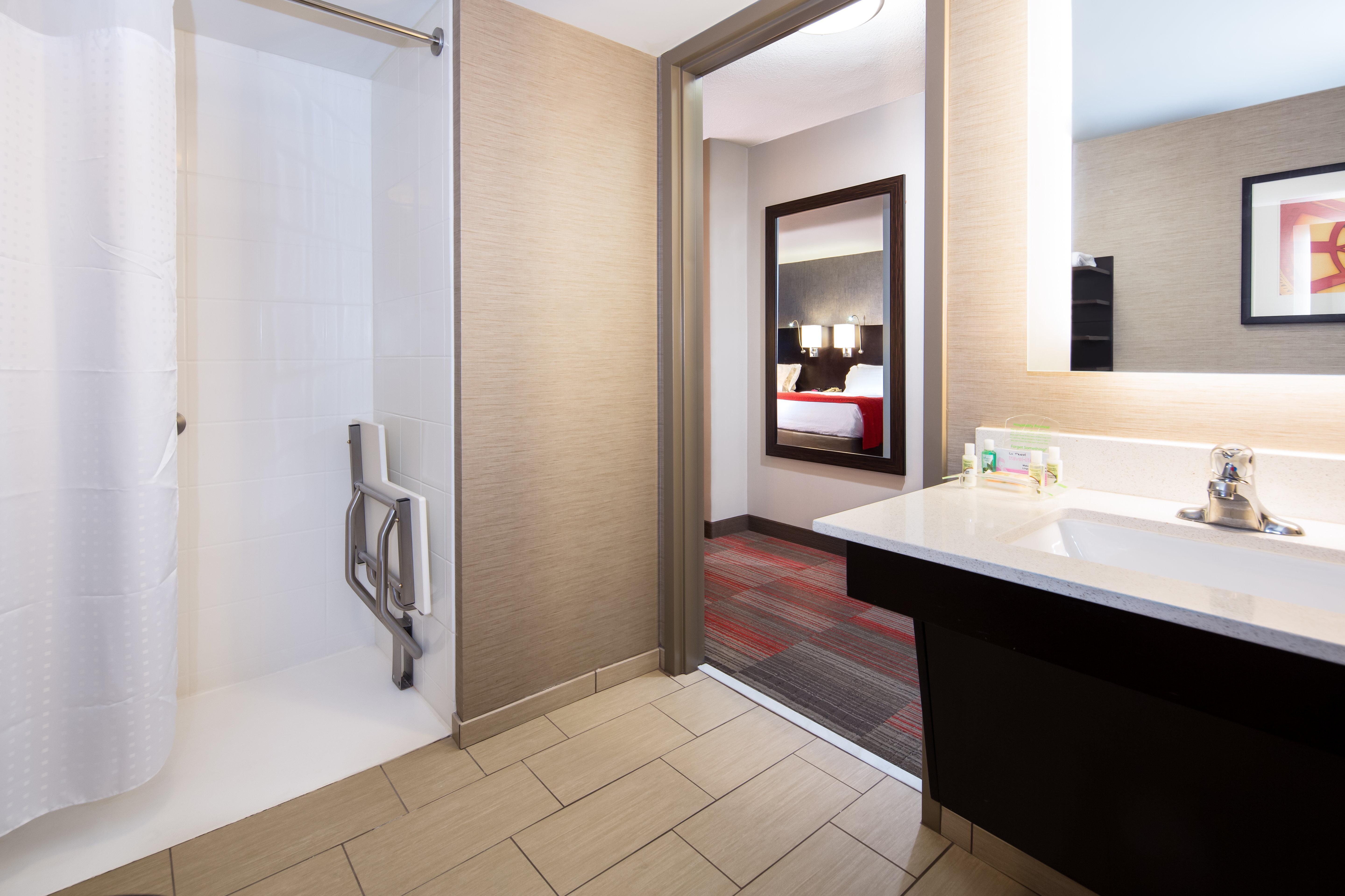 Hotel Riverfront By Ihg 3*