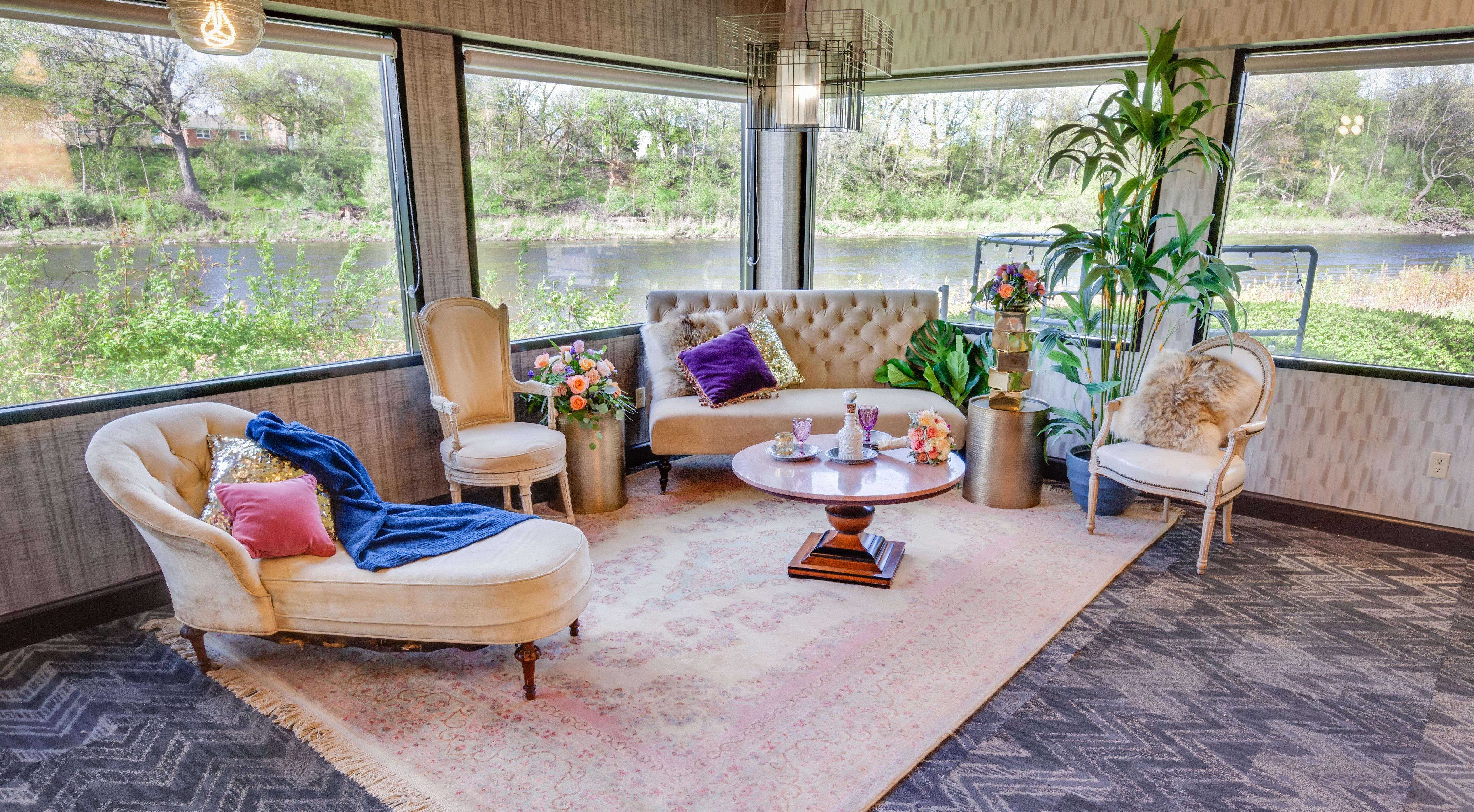 Riverfront By Ihg Hotel 3*
